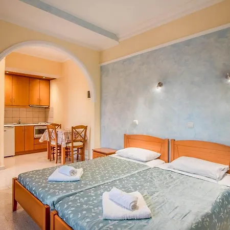 Bozikis * Paleokastrítsa